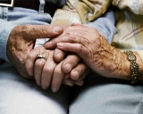 Sorpresa cientfica: un nuevo mega estudio derrumba la creencia de la influencia gentica en la longevidad